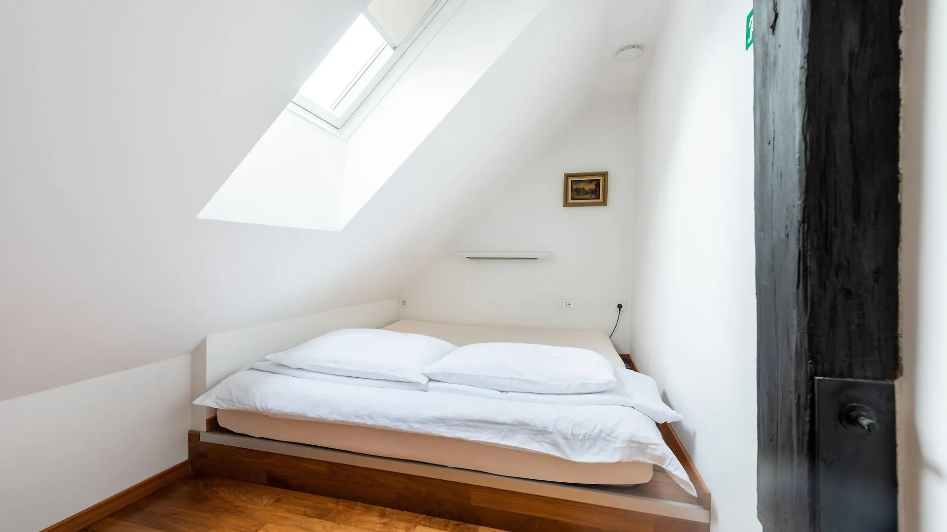 Kollmann Rooms And Apartments 류블랴나 슬로베니아